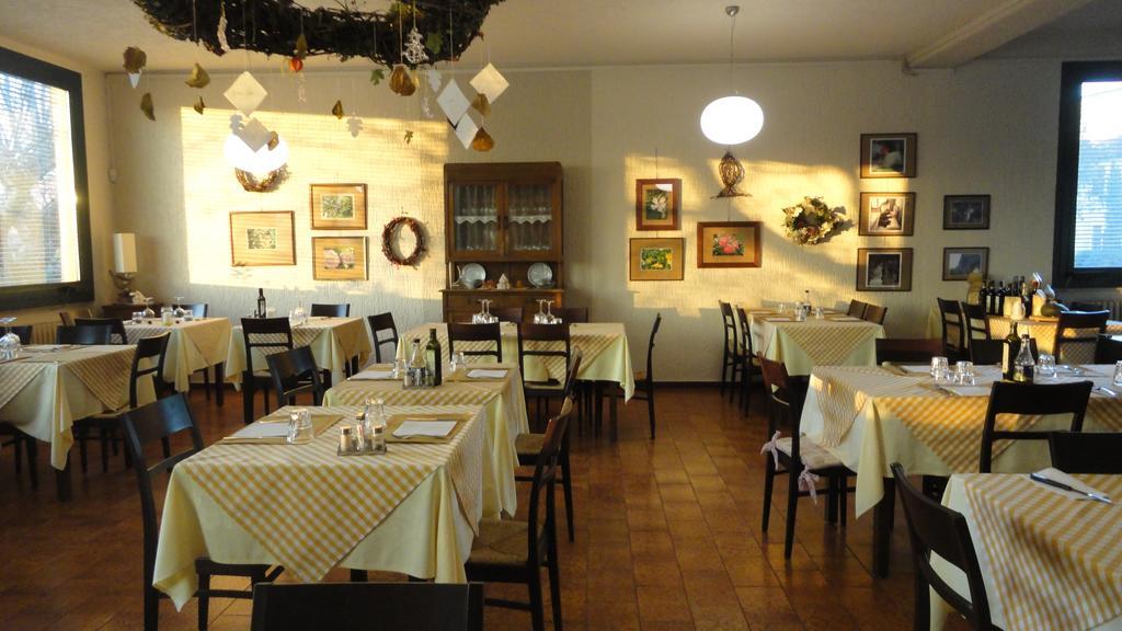 Casa Margherita Lonato Eksteriør billede